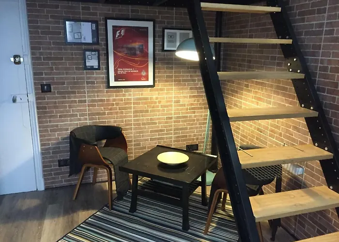 Mezzanine Near Monaco *